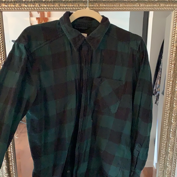 TNA Flannel - Picture 3 of 3